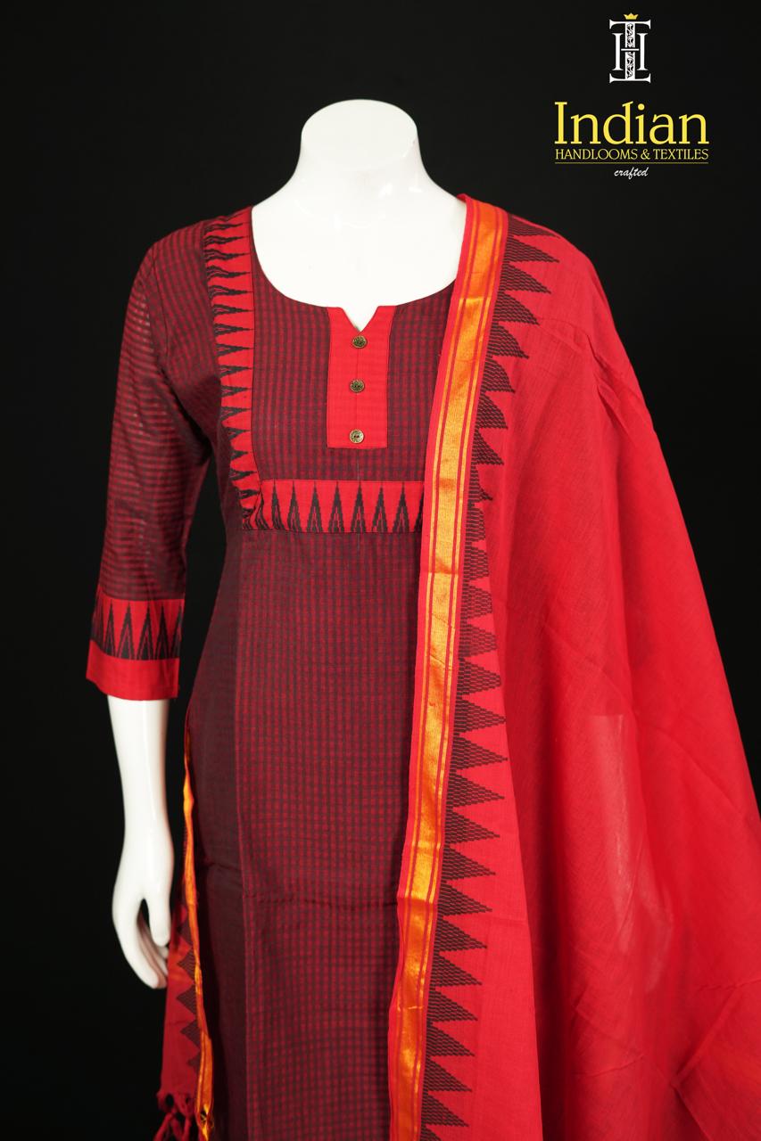 Handloom Cotton Chex-Maroon