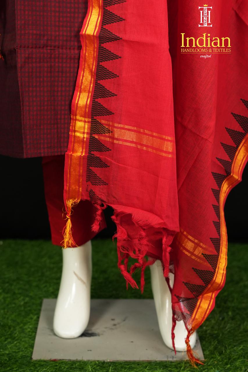 Handloom Cotton Chex-Maroon