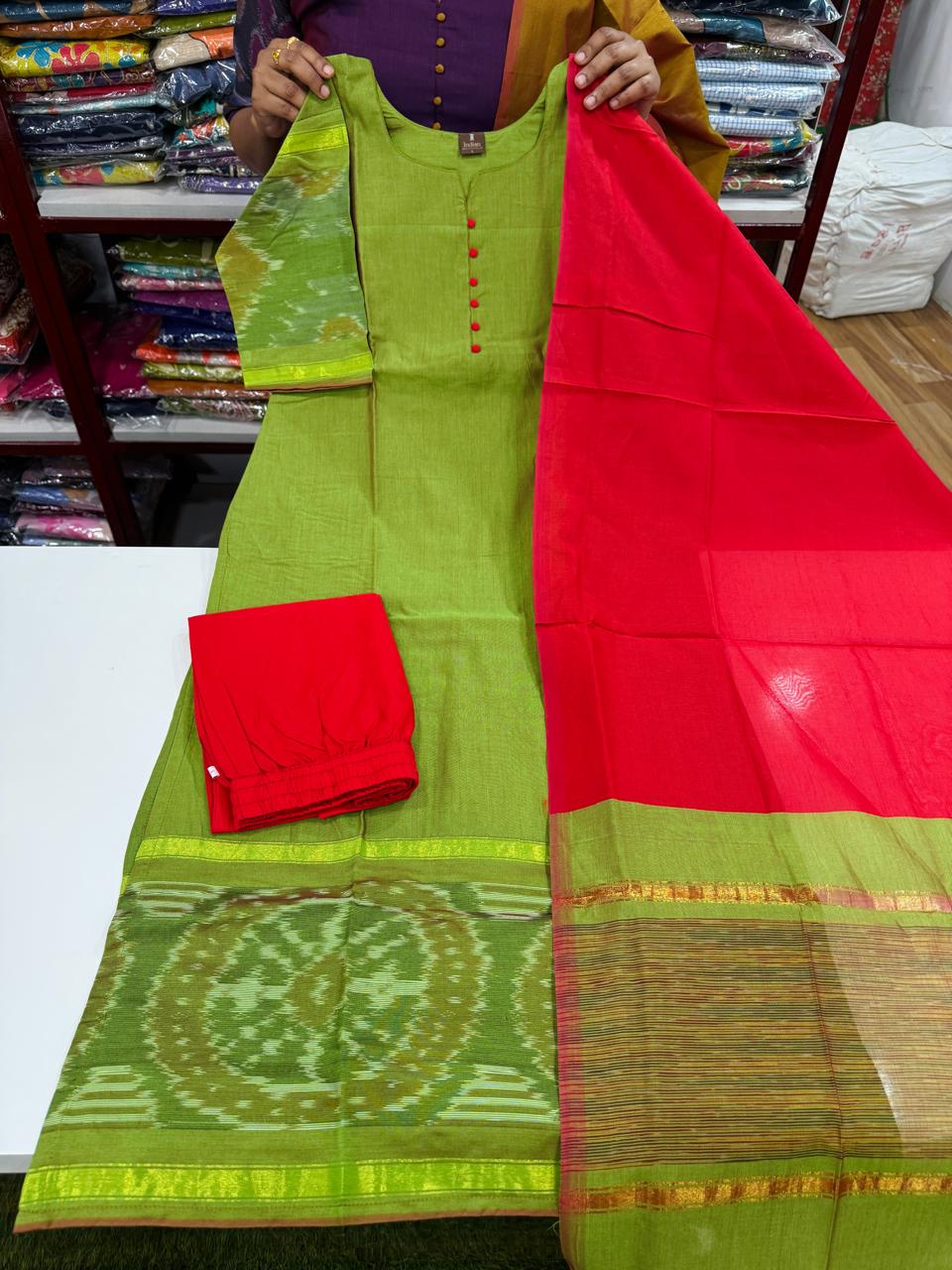 Ikkat Sico Pattu-Parrot Green