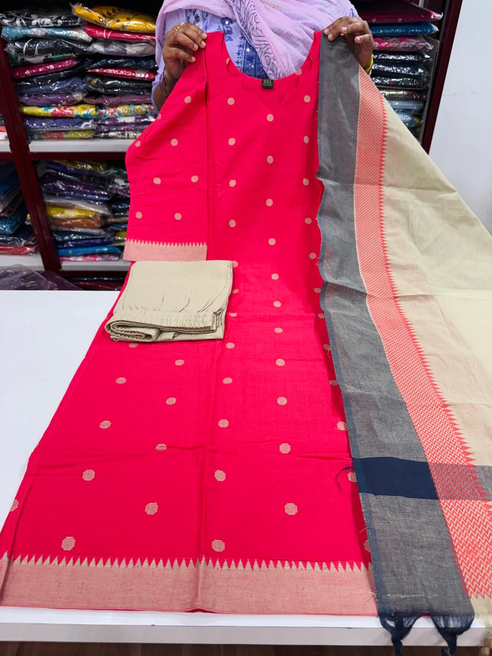 Plus Size Handloom Set-Pink Color