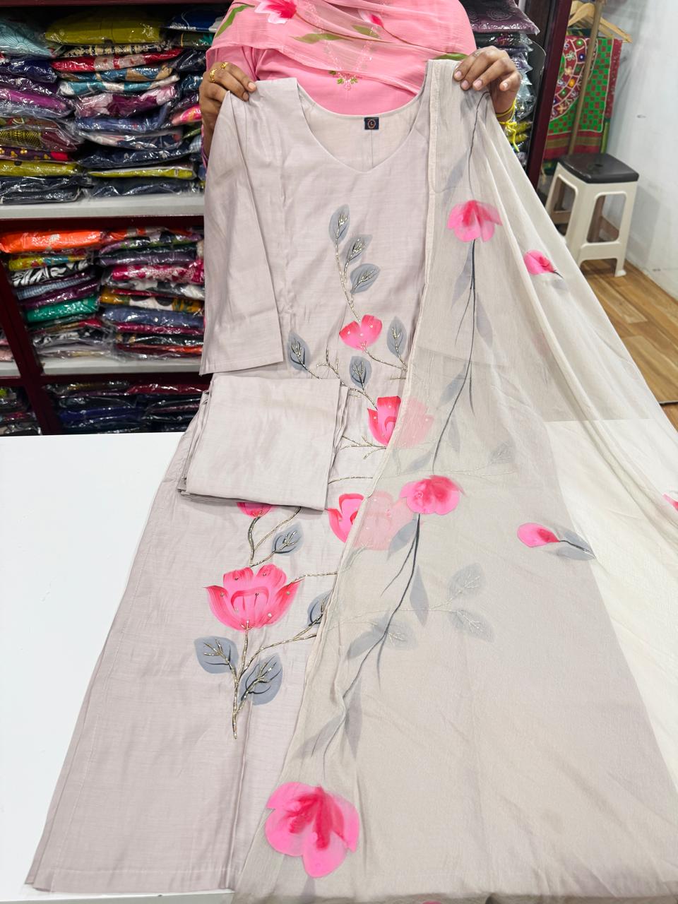 Brush Paint Set 1-Grey