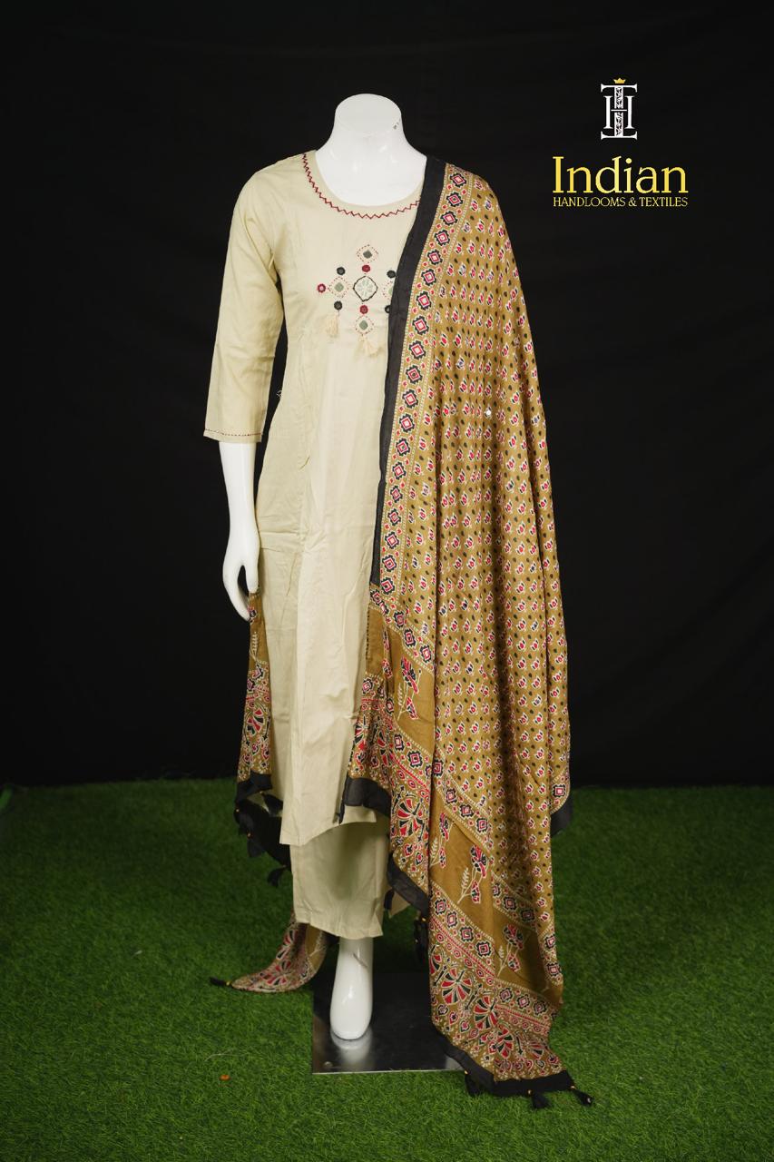 Designer Cotton Sets - Cream 1