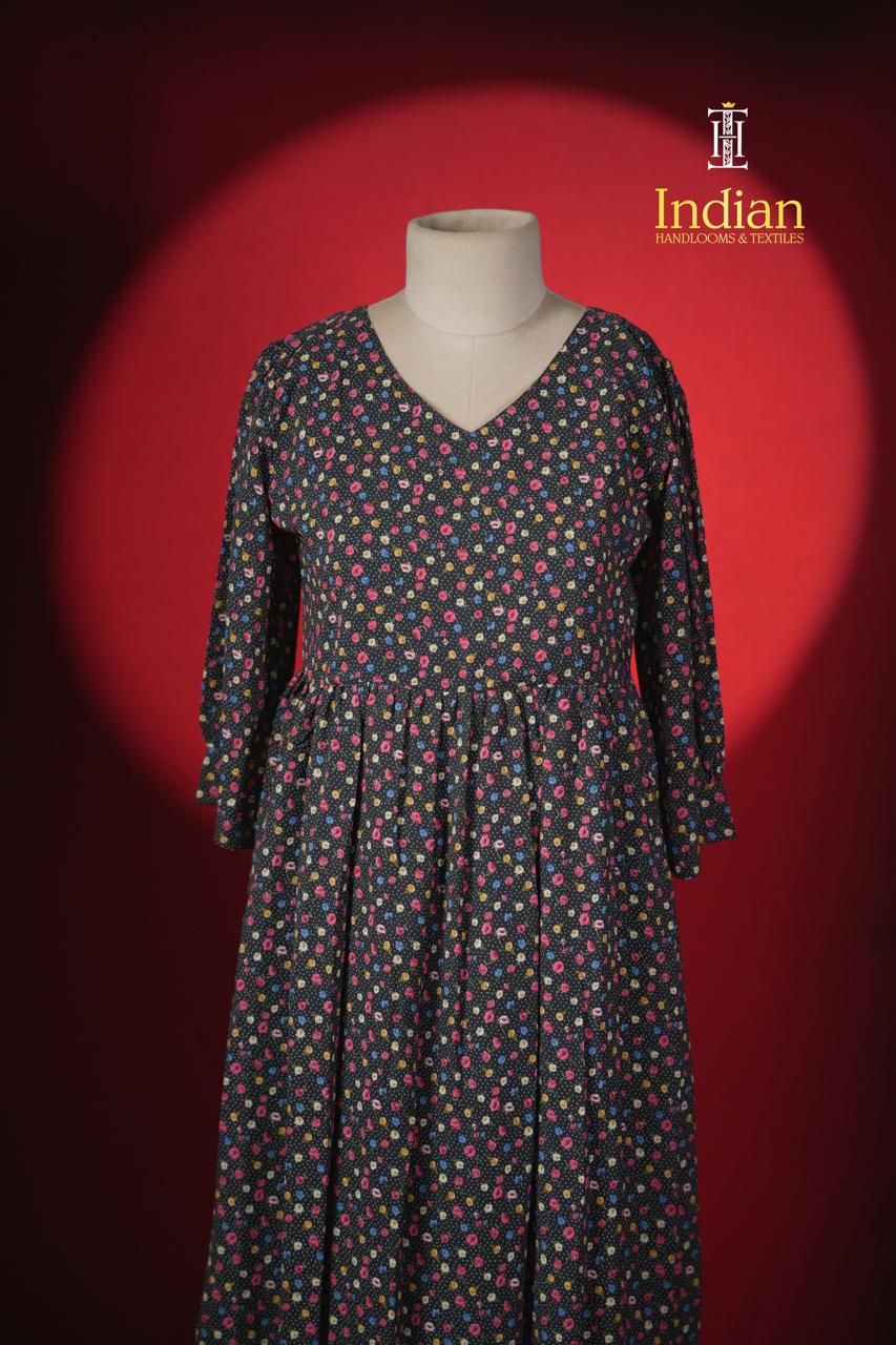 A Georgette Frocks - Black F