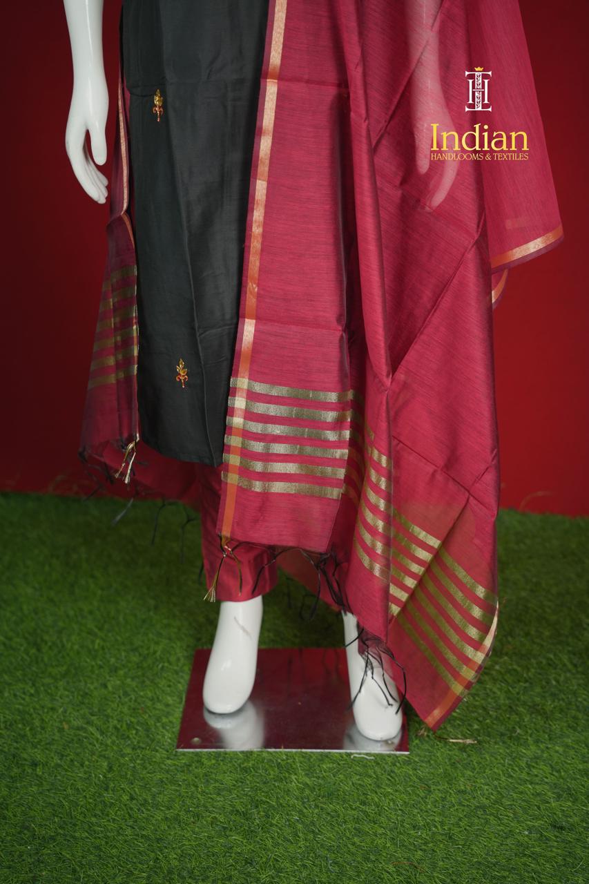 1 Raw Silk HW Sets - Black &amp; Maroon