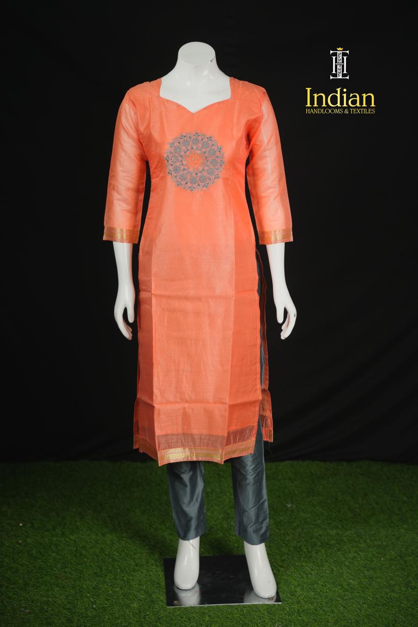 Mangalagiri Pattu Sets- Orange 1