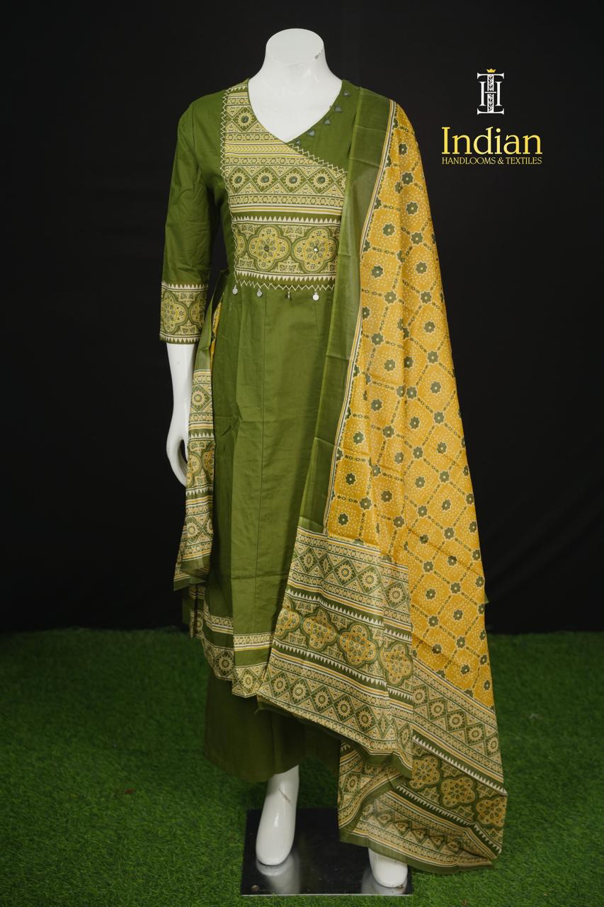 Designer Cotton Aline Cut 3 Pc Sets-1