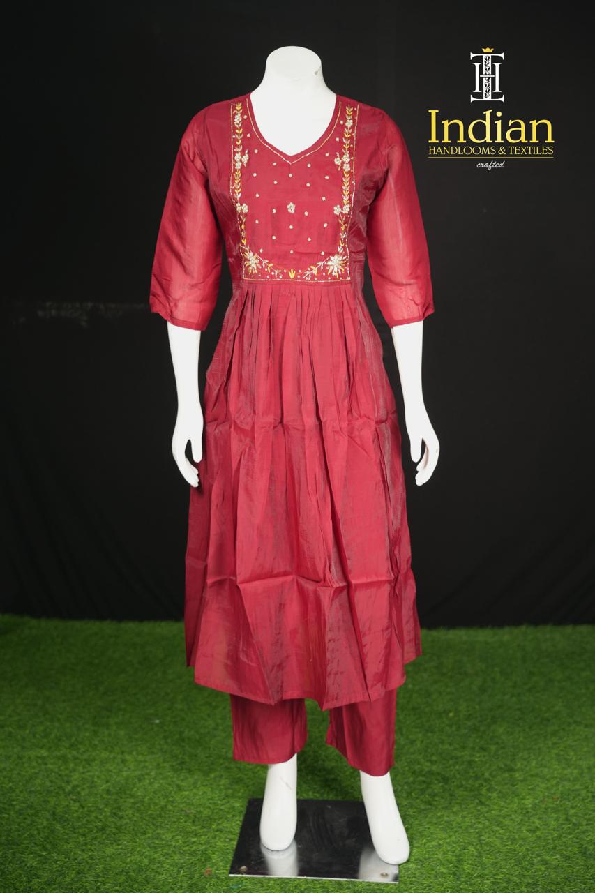 D Roman Silk Sets - Maroon