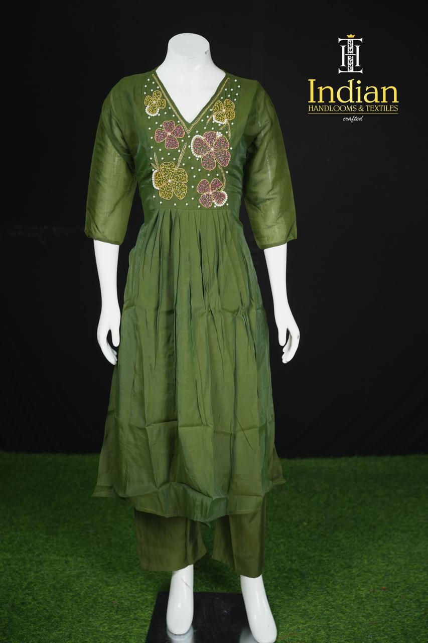 D Roman Silk Sets - Dark Green